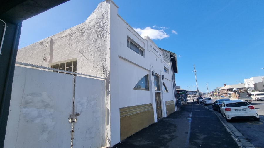 To Let Commercial Property for Rent in Woodstock Western Cape